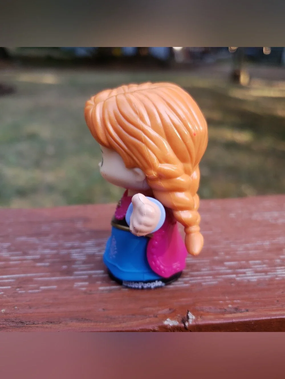 2022 Fisher-Price Little People Disney Frozen Princess Anna